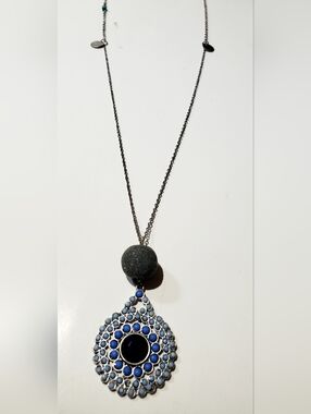 Women Jewelry Blue and Gray Pendant Necklace